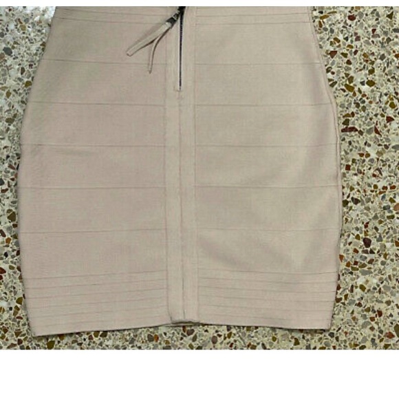 Guess Bandage Cream Dress Cold Shoulder. Keyhole Back Size Large New No Tag - Picture 12 of 14